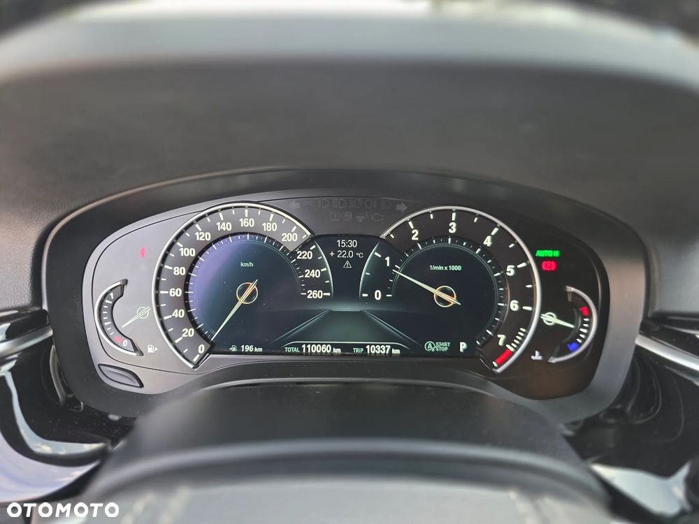 BMW Seria 5 530i xDrive Sport Line - 36
