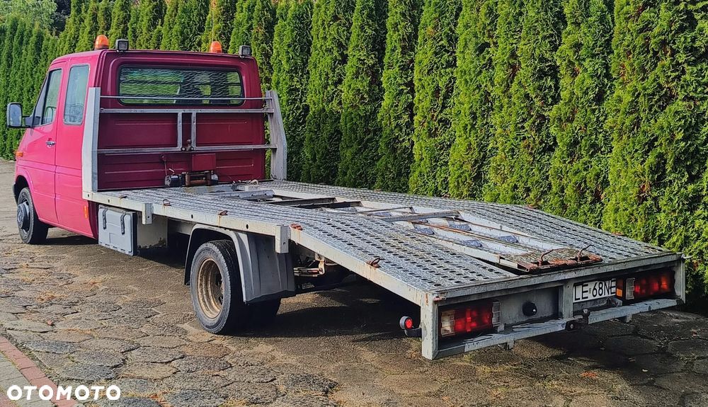 Mercedes-Benz Sprinter 416 - 4