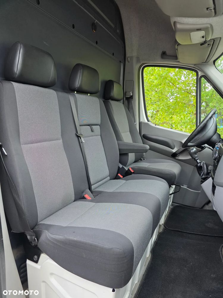 Volkswagen Crafter - 29