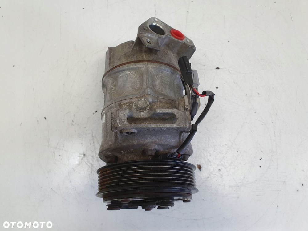 SPRĘŻARKA KLIMATYZACJI Renault Megane IV 1.5 dCi _ pompa 926002410R - 3