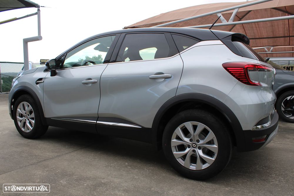Renault Captur TCe Mild Hybrid 140 EDC GPF EVOLUTION - 5