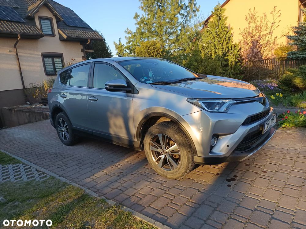 Toyota RAV4 2.0 D-4D Prestige 4x2 - 4