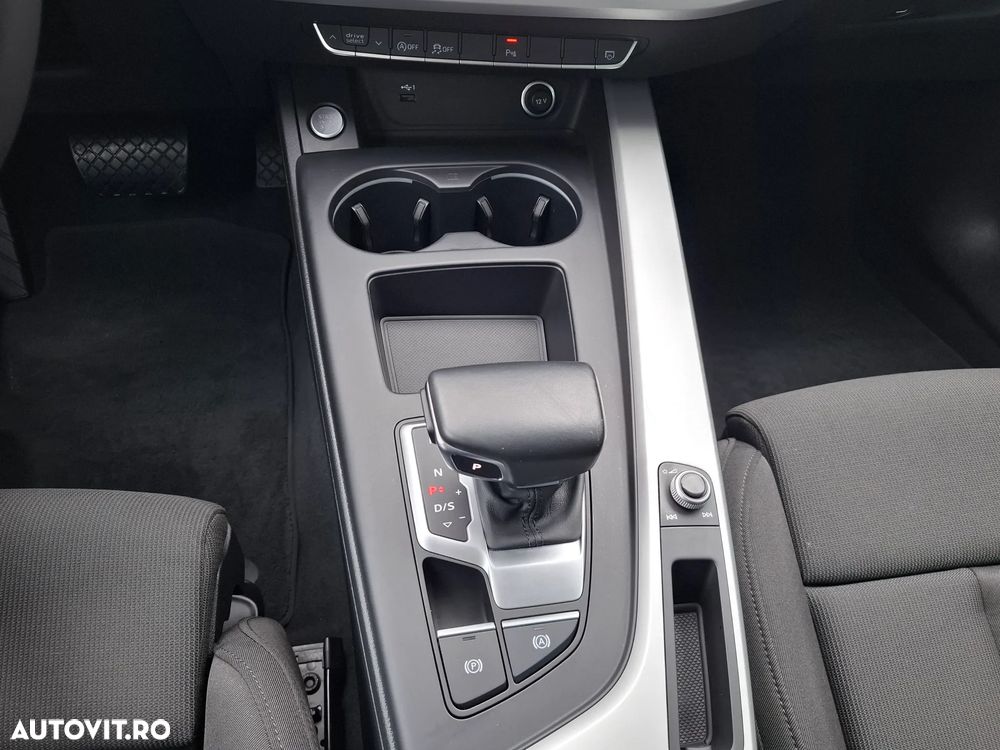 Audi A4 2.0 35 TFSI S tronic MHEV Basic - 20