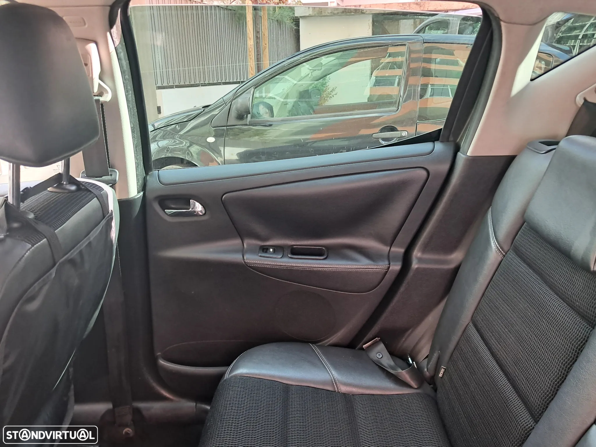 Peugeot 207 SW - 4
