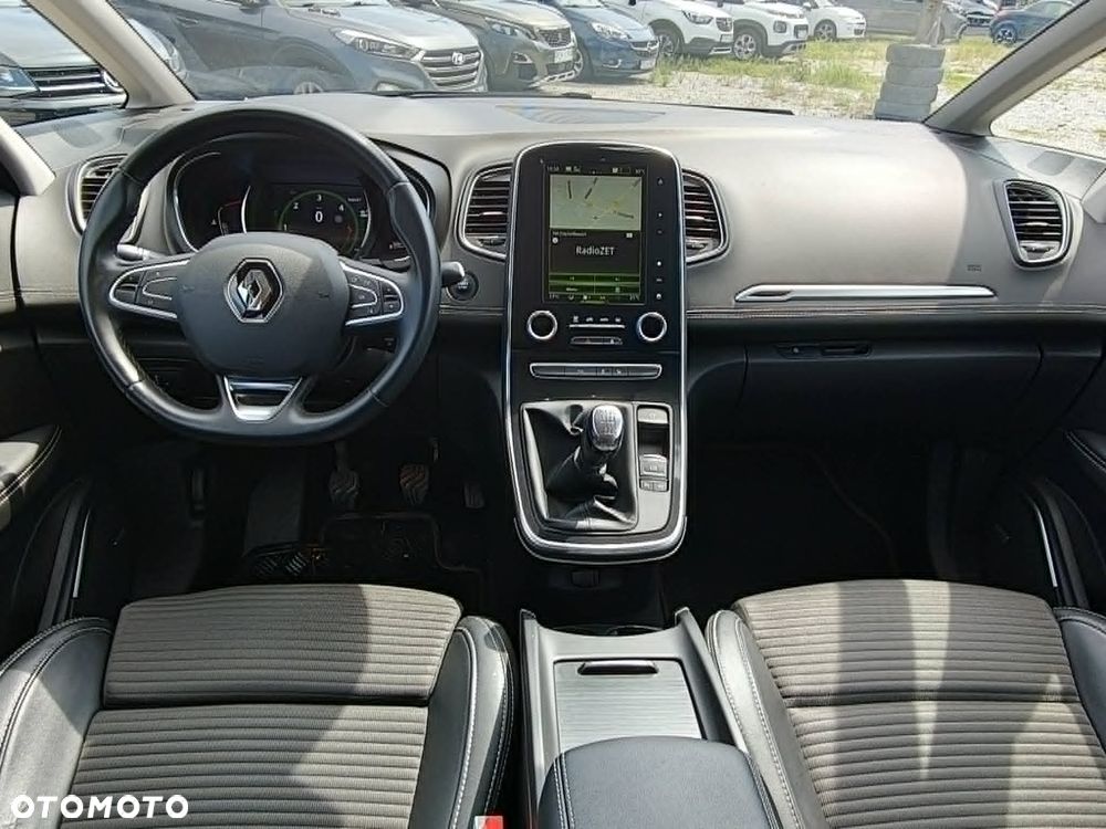 Renault Scenic 1.5 dCi Energy Bose EU6 - 10