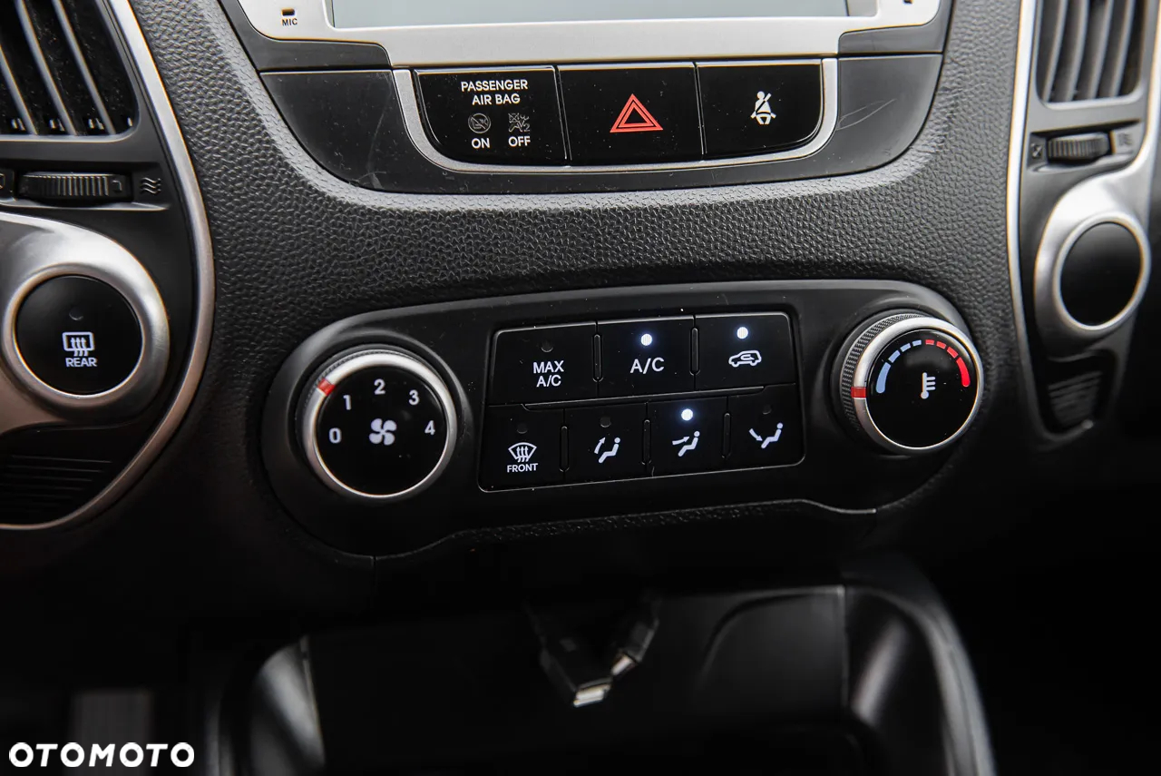 Hyundai ix35 - 23
