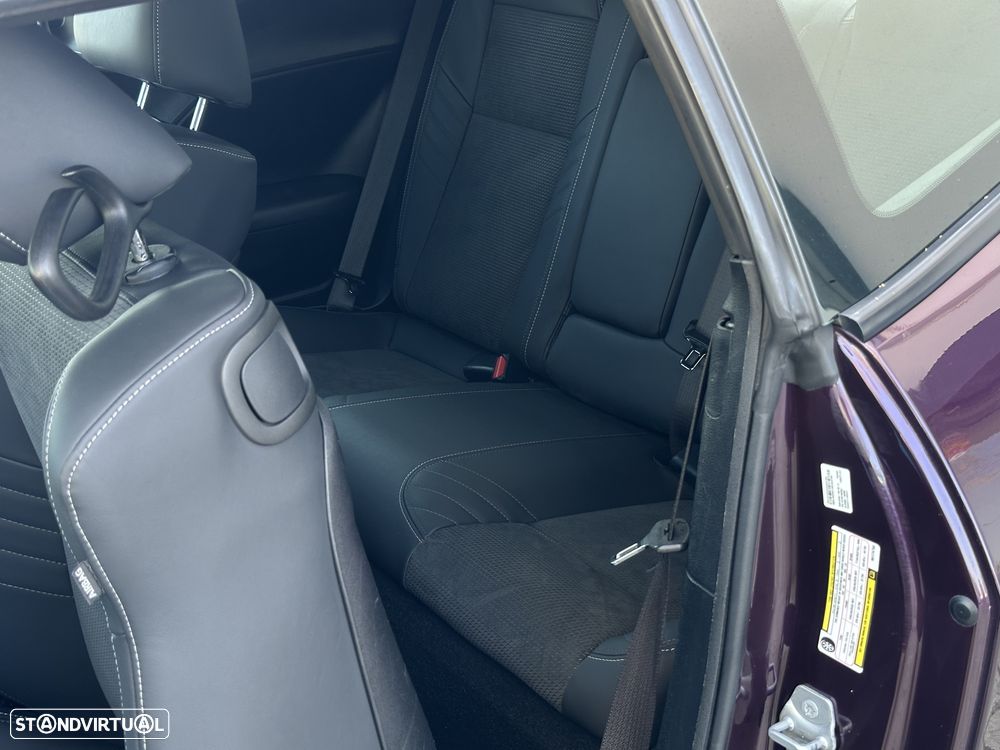 Dodge Challenger - 23