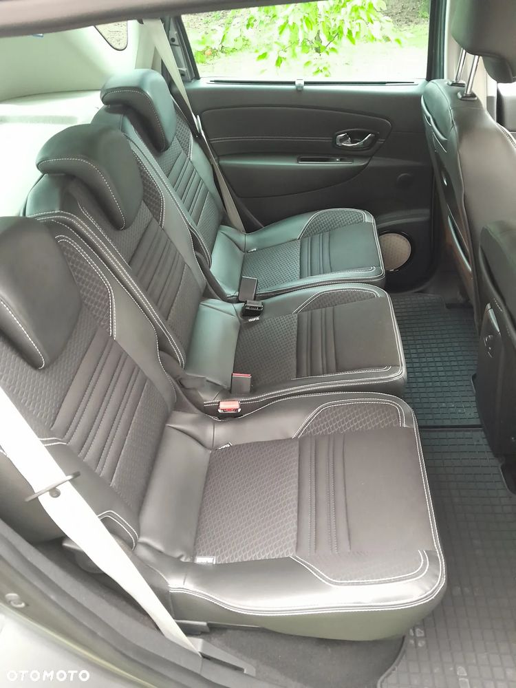 Renault Scenic 1.5 dCi Energy Bose EDC EU6 - 15