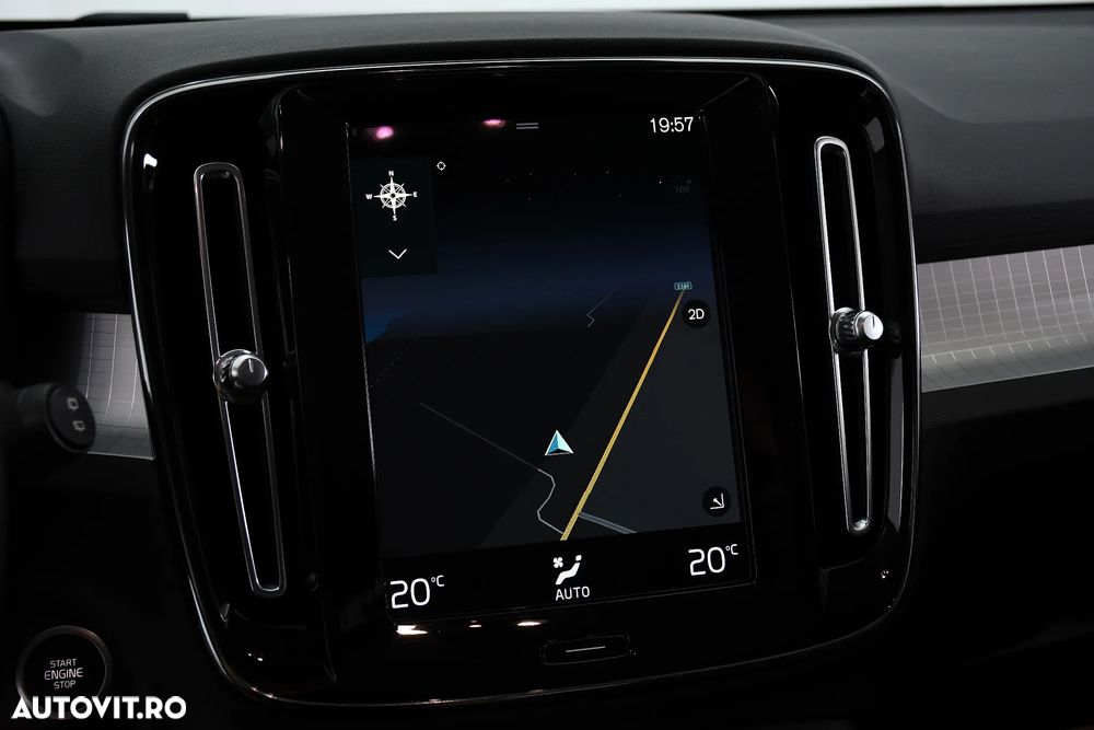 Volvo XC 40 - 23