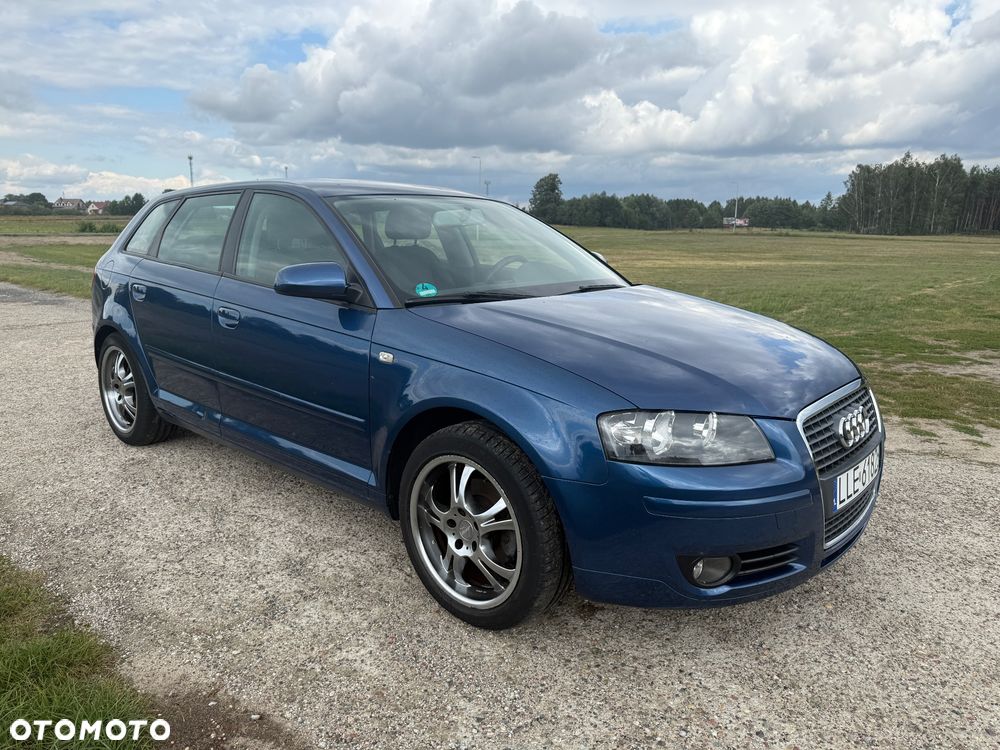 Audi A3 Sportback - 2