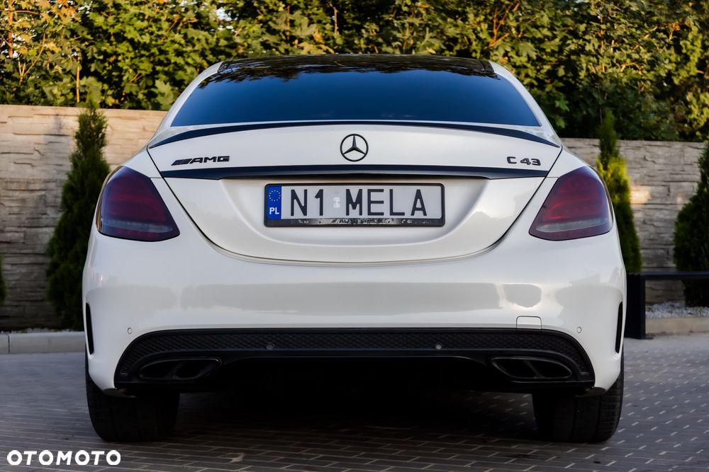 Mercedes-Benz Klasa C 450 AMG 4Matic 7G-TRONIC - 5