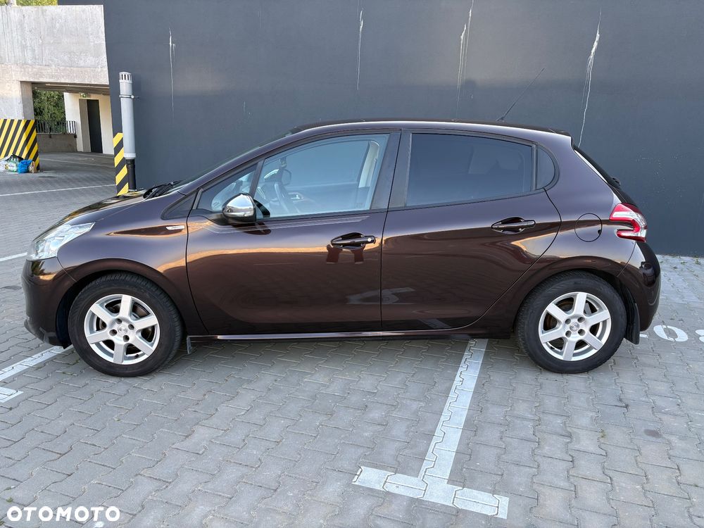 Peugeot 208 1.2 PureTech Style - 2