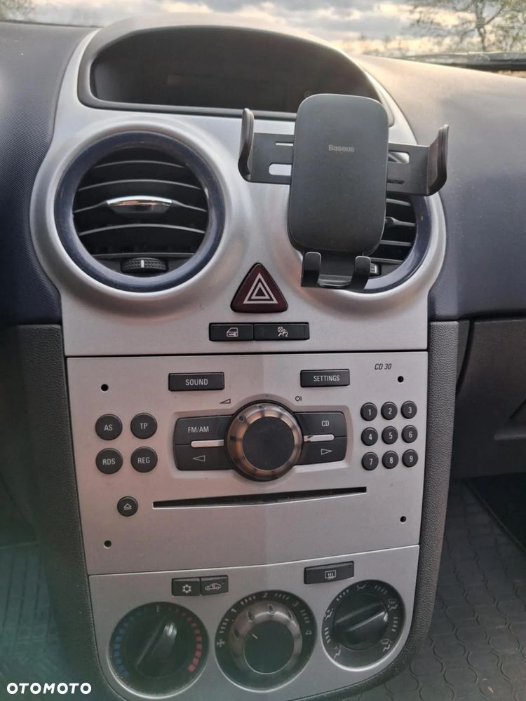 Opel Corsa 1.4 16V Enjoy - 5