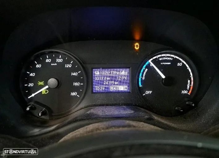 Mercedes-Benz E-Vito - 8