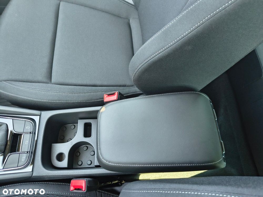 Skoda Karoq 1.5 TSI ACT Drive DSG - 28