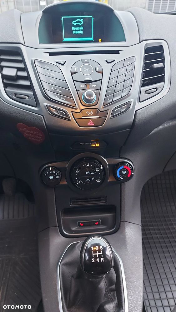 Ford Fiesta 1.4 Gold X - 8