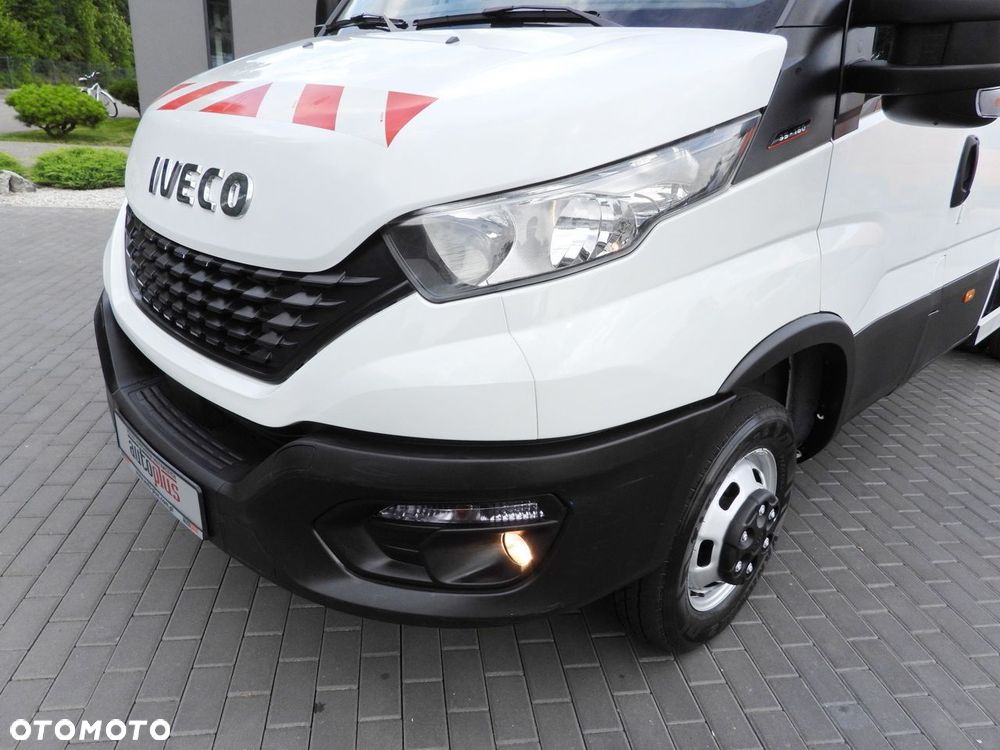 Iveco DAILY 35C16 WYWROTKA PODWÓJNA KABINA DOKA 6 MIEJSC TEMPOMAT BLIŹNIACZE KOŁA KLIMATYZACJA  160KM - 20