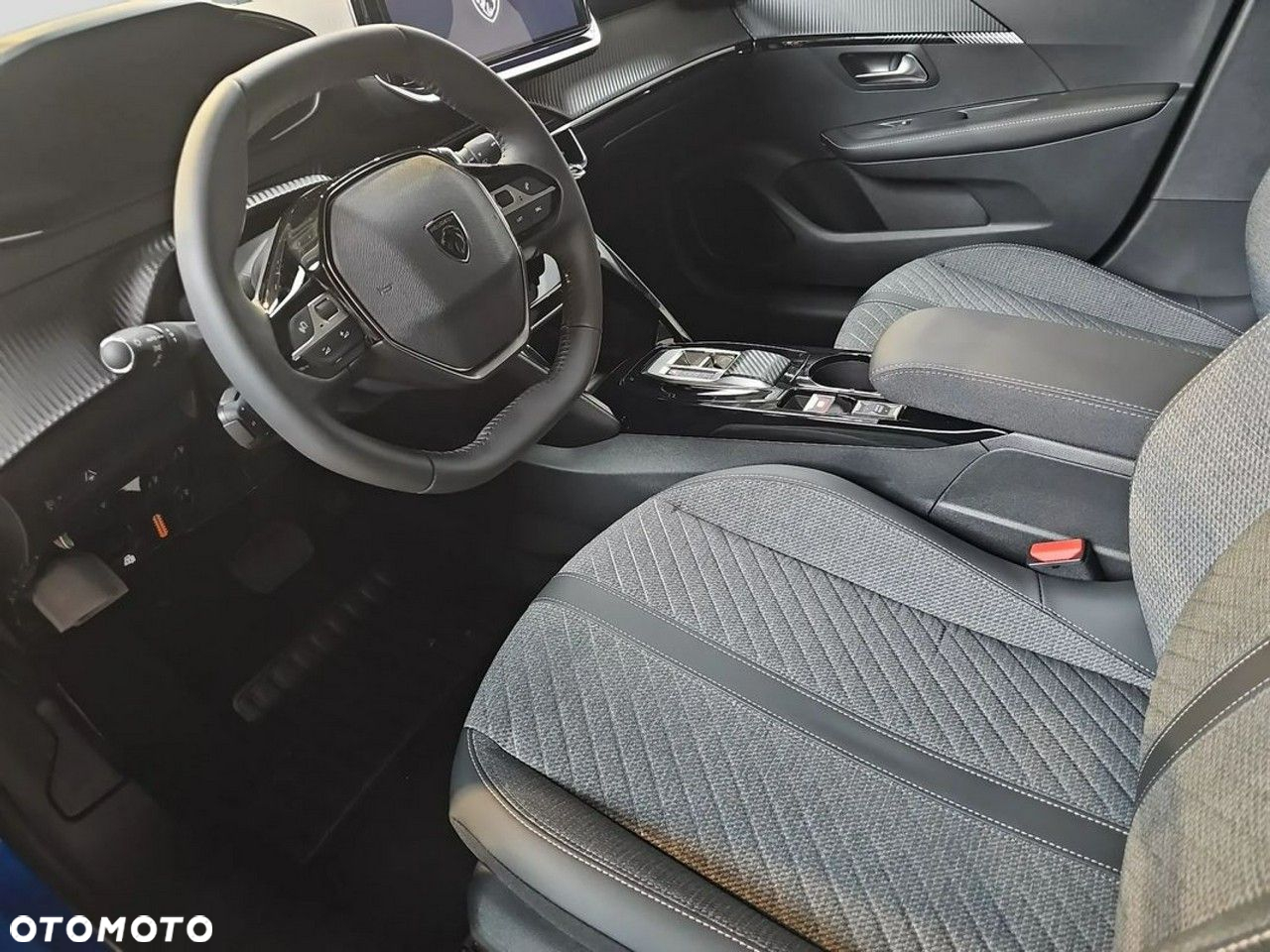 Peugeot 208 1.2 PureTech Allure S&S EAT8 - 11