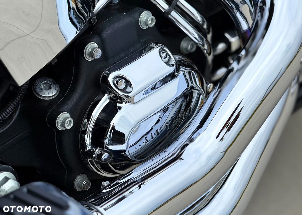 Harley-Davidson V-Rod Muscle - 26