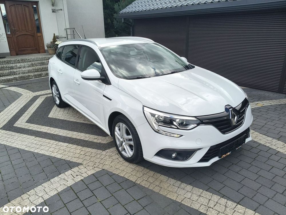 Renault Megane ENERGY TCe 130 BUSINESS - 4