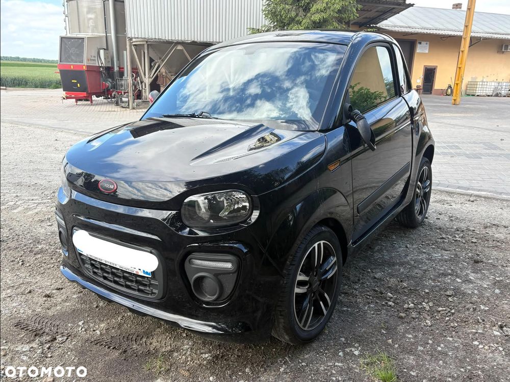 Microcar DUE - 8