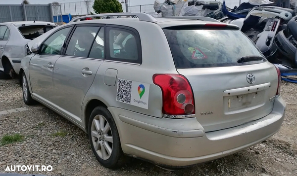 Dezmembram Toyota Avensis II Break