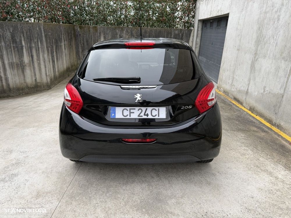 Peugeot 208 1.6 e-HDi Allure - 6