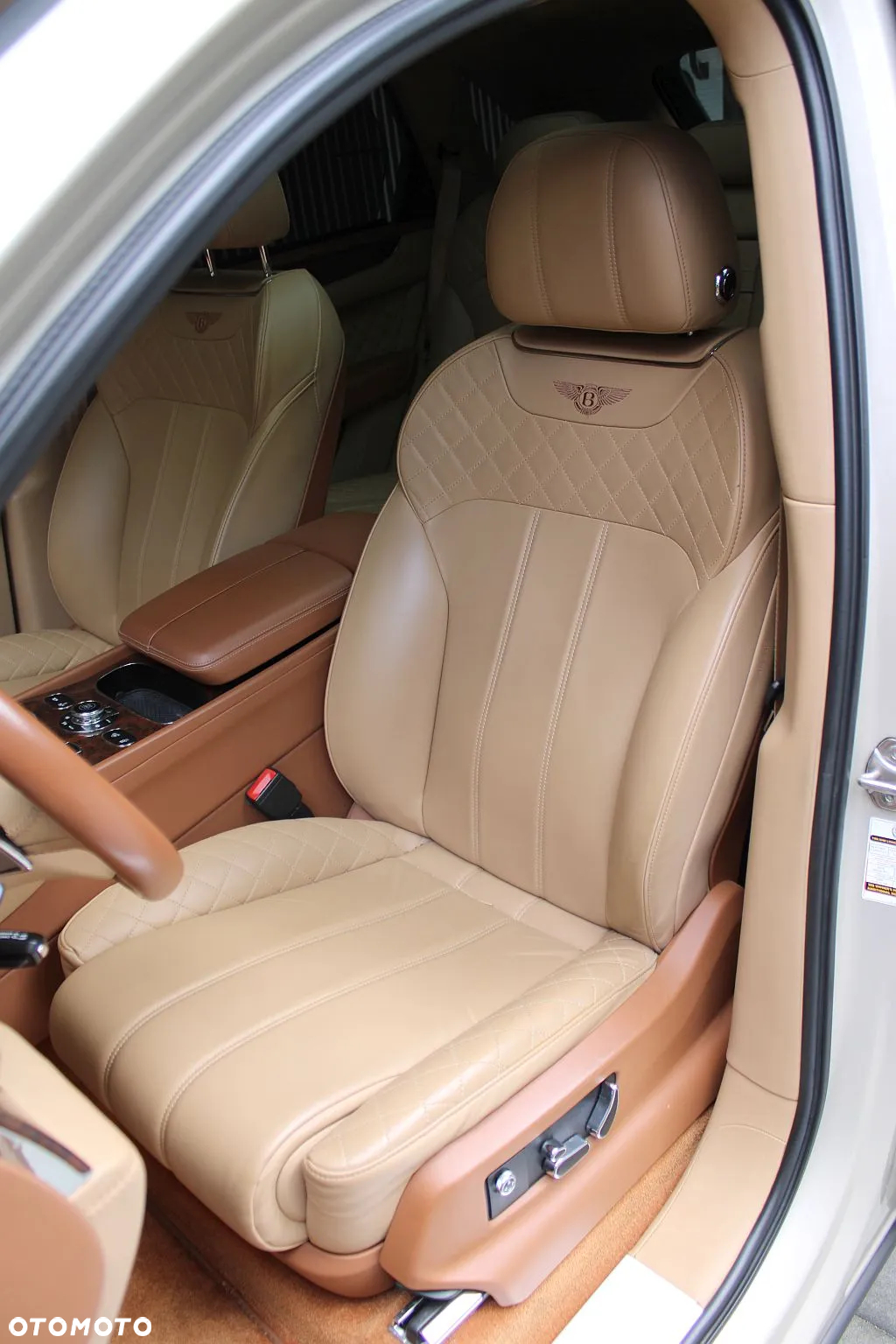 Bentley Bentayga W12 - 8