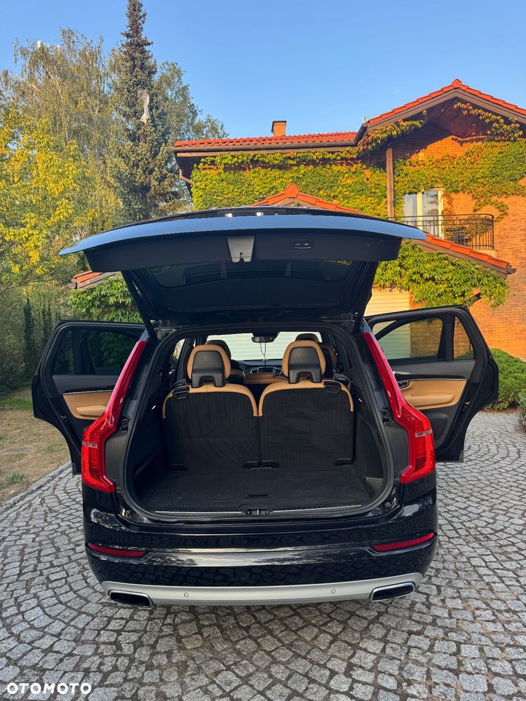 Volvo XC 90 T6 AWD Geartronic Momentum - 36