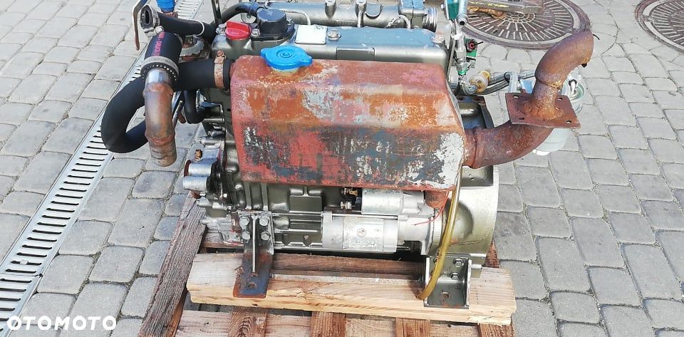 YANMAR 4TN82E-S SILNIK 36,5 KM / 3000 rpm 5609 NETTO - 7