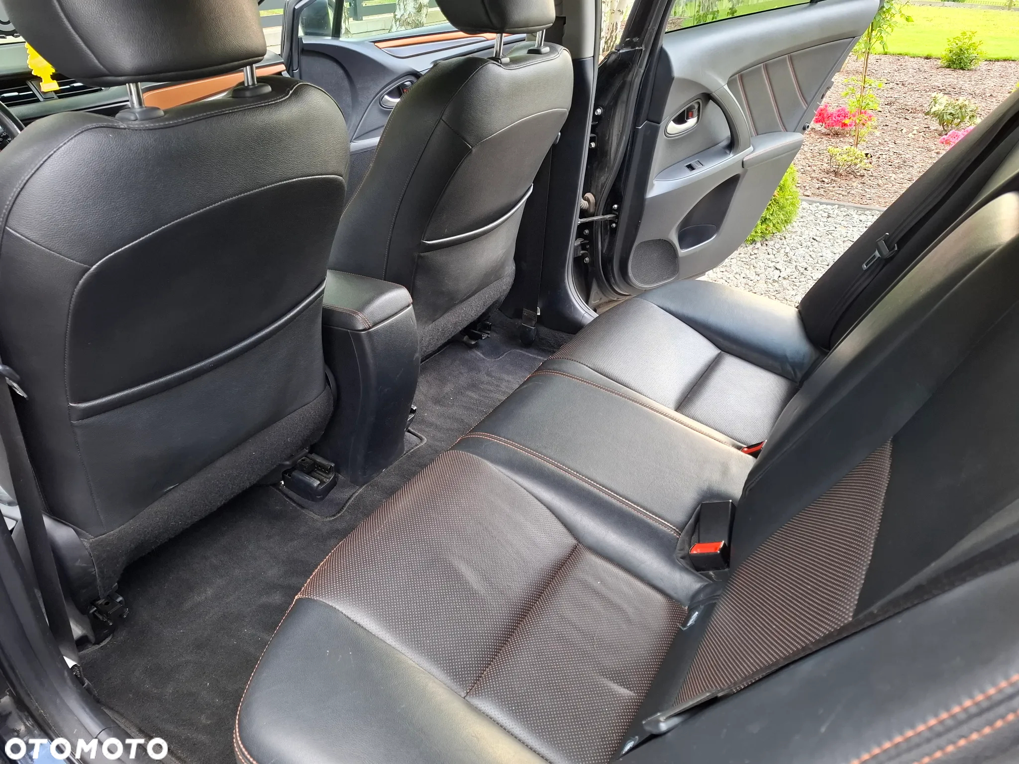 Toyota Avensis 2.0 D-4D Prestige - 10