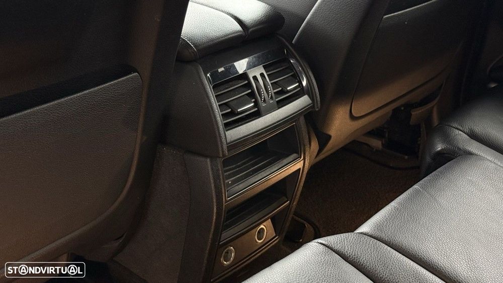 BMW X5 25 d sDrive Comfort 7L - 33