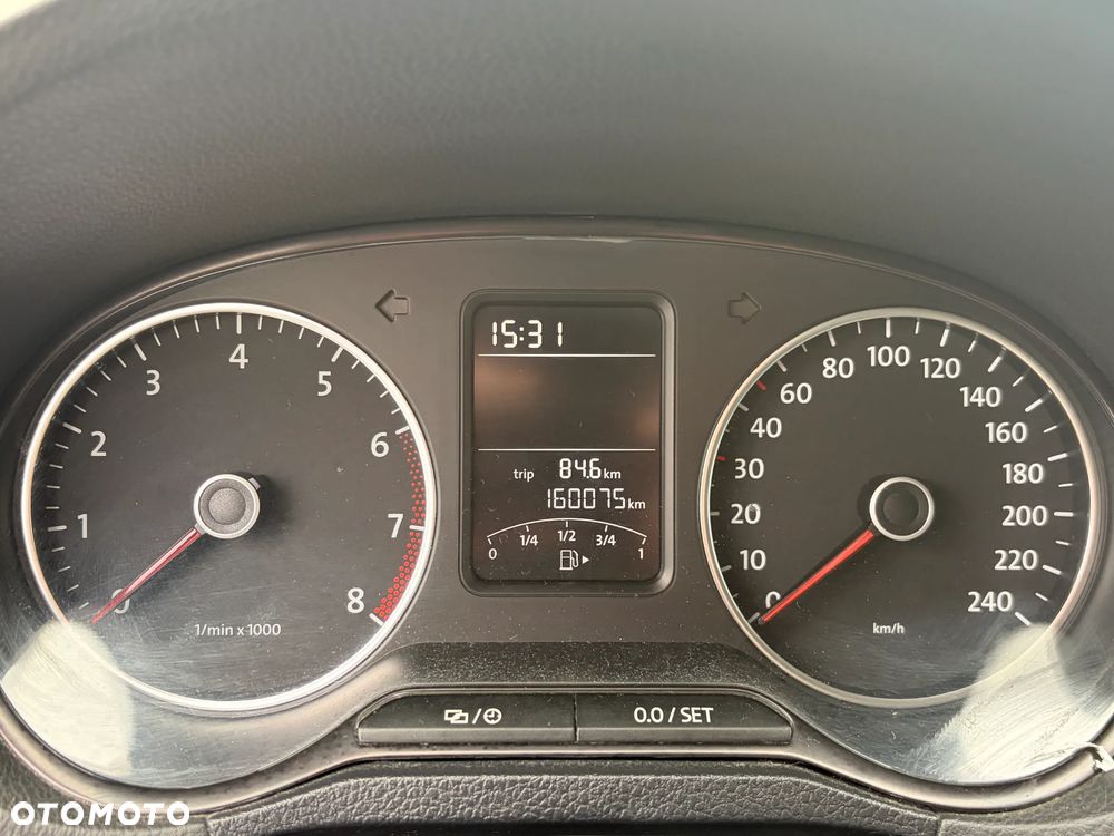 Volkswagen Polo 1.2 Life - 12