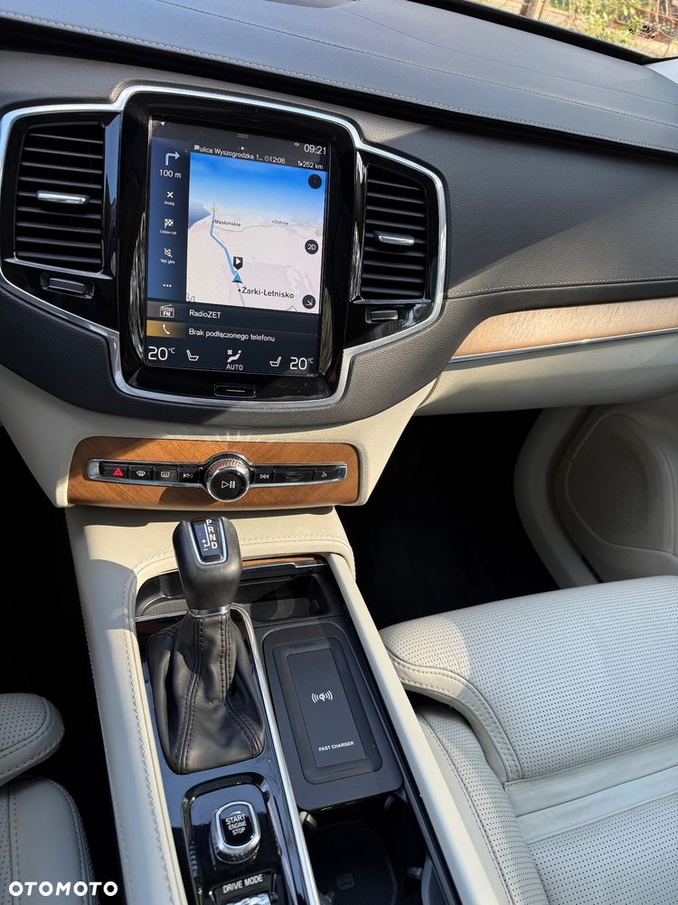 Volvo XC 90 D5 AWD Inscription 7os - 16