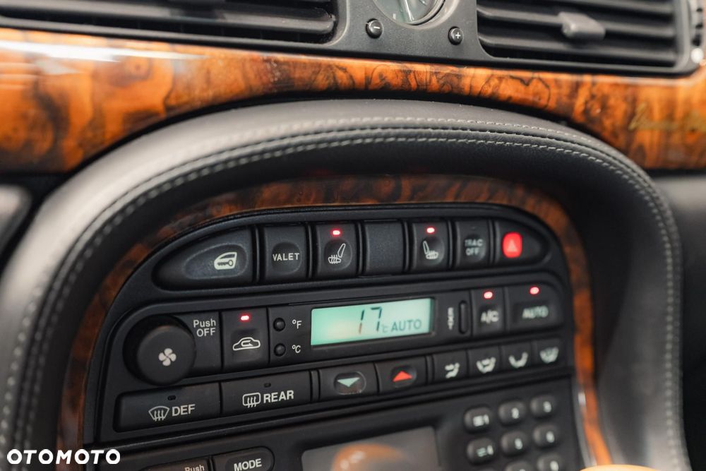 Jaguar XJ 2001