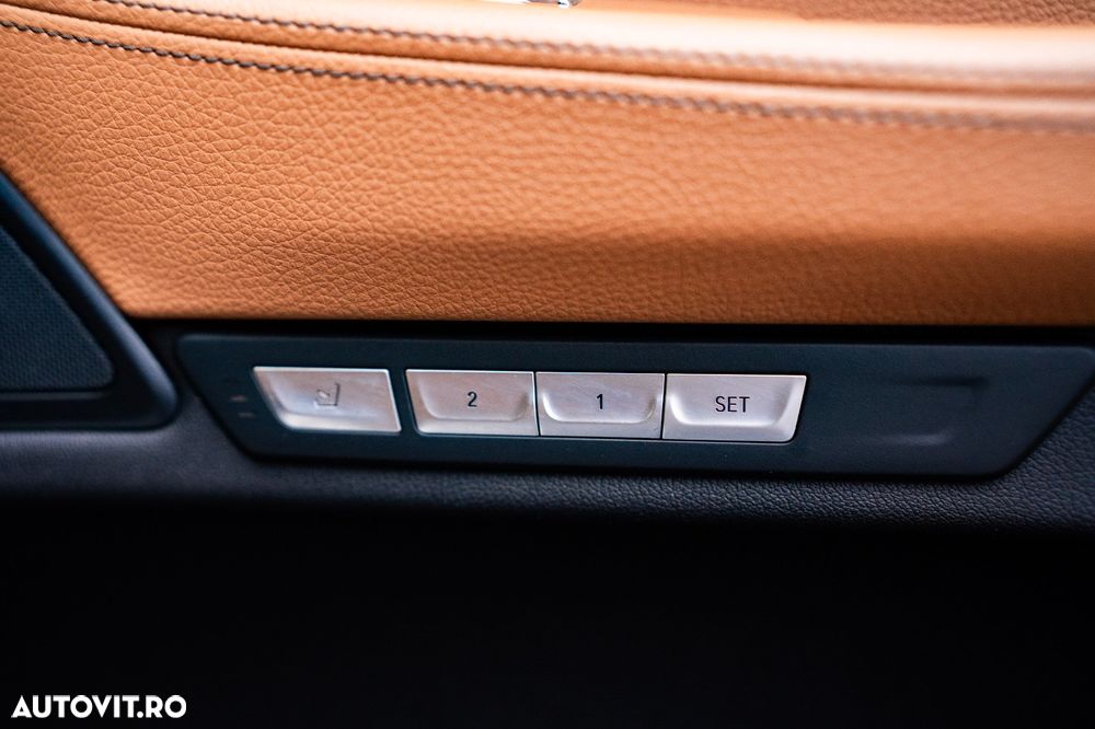 BMW Seria 7 730d - 31