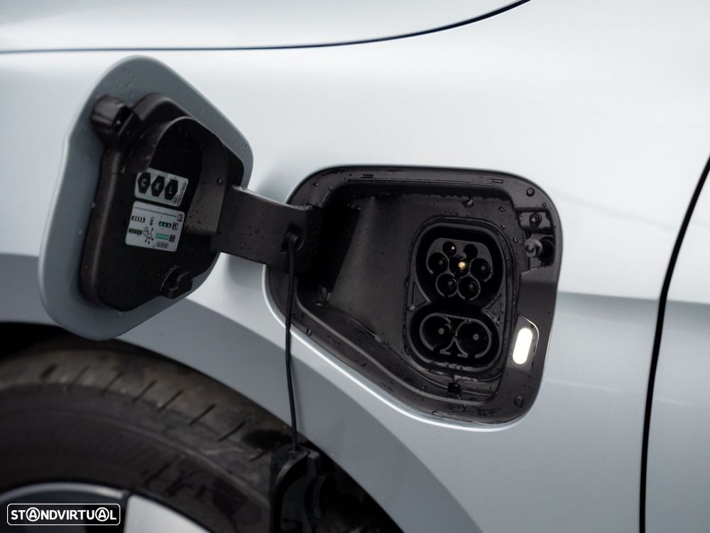 VW Passat Variant 1.5 TSI eHybrid DSG - 13