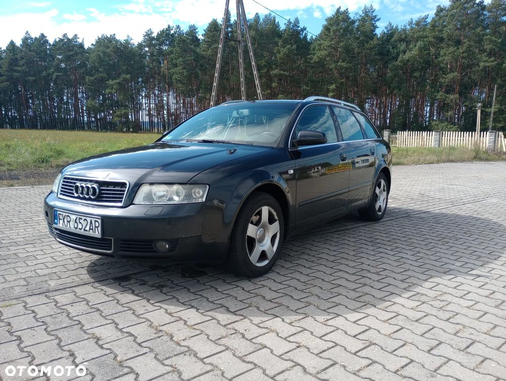 Audi A4 - 1