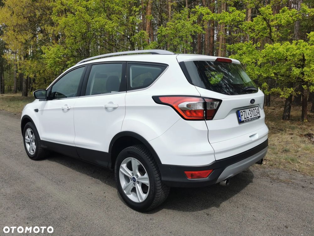 Ford Kuga 1.5 EcoBoost 2x4 Titanium - 26