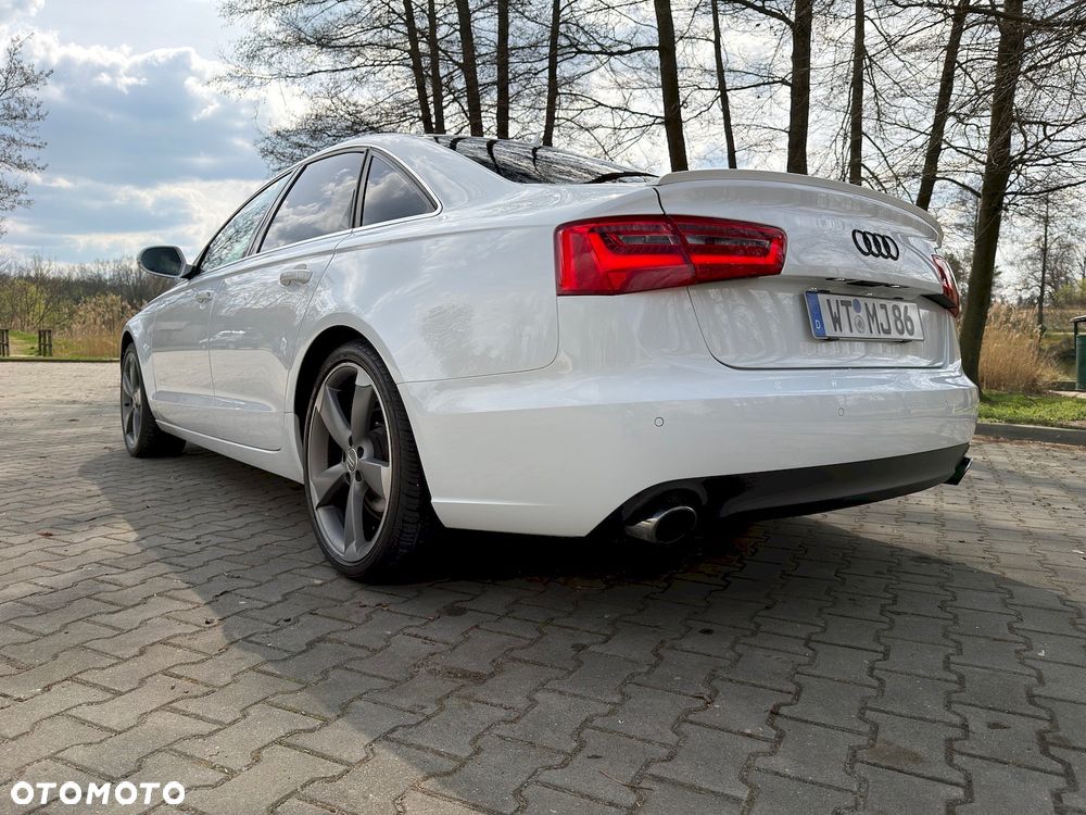 Audi A6 Limousine 2.8 FSI quattro S tronic sport selection - 14