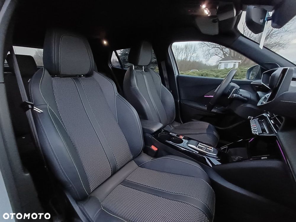 Peugeot 2008 PureTech 130 GT S&S EAT8 - 14