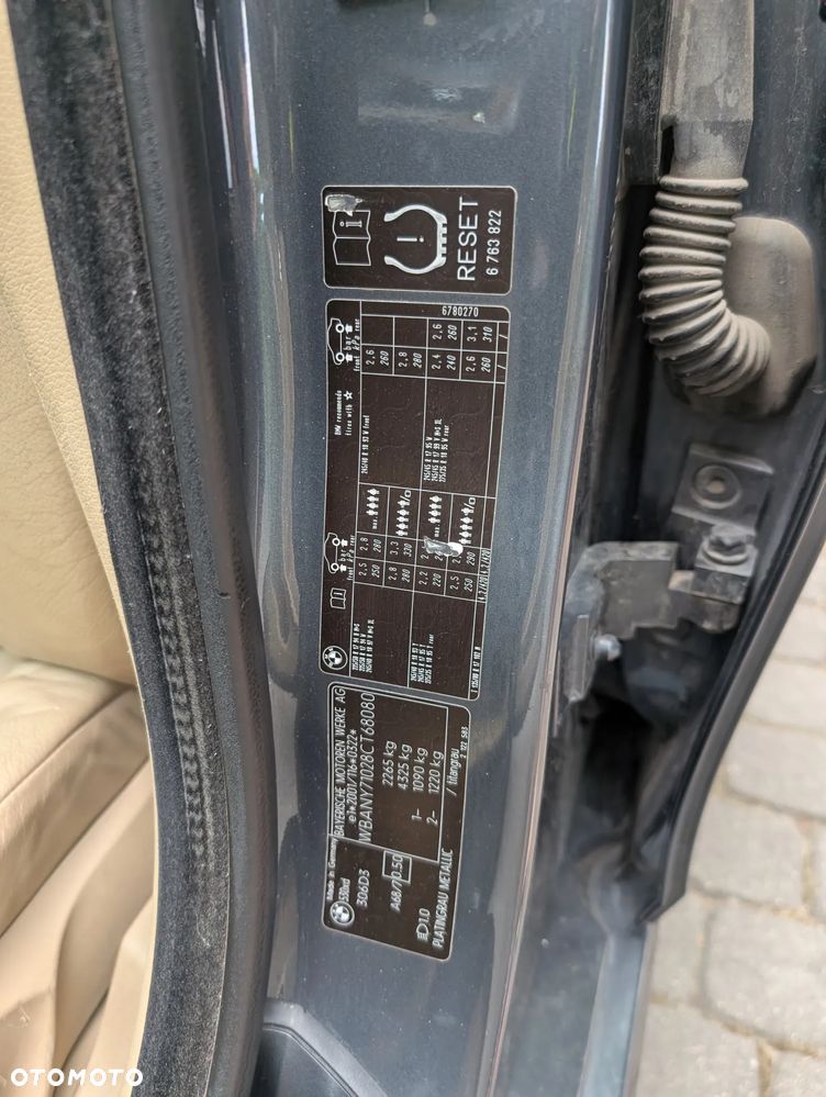 BMW Seria 5 530xd - 16