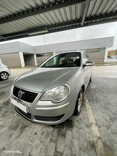 VW Polo 1.4 TDi Confortline - 2