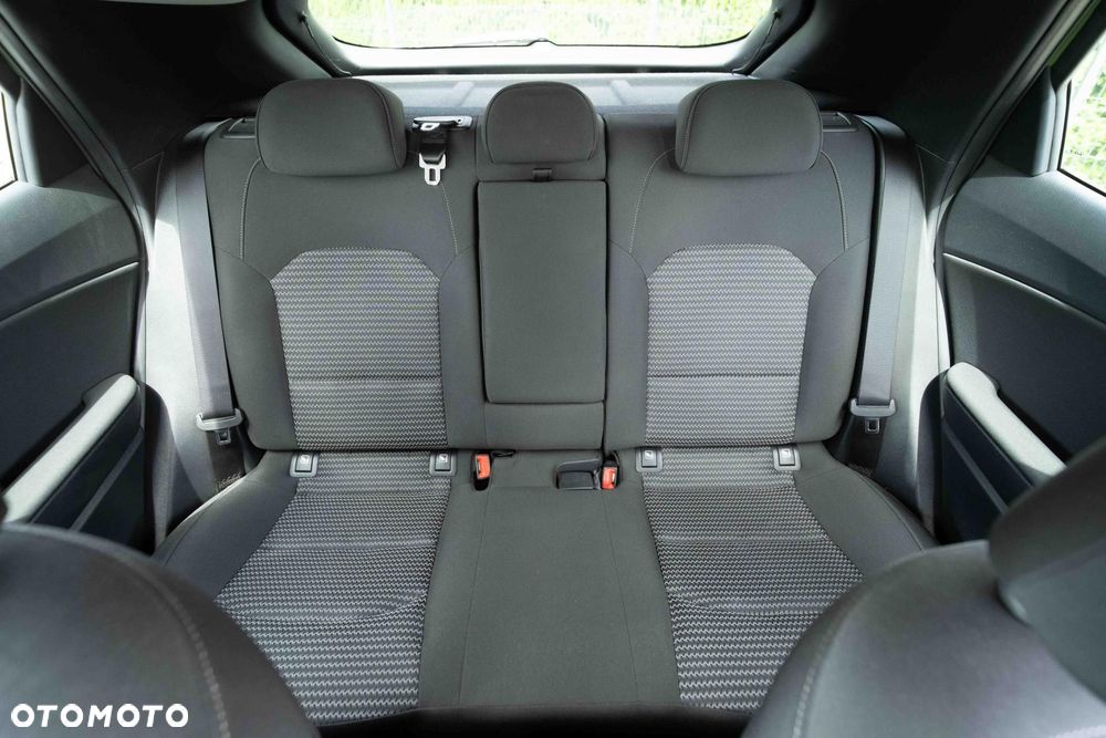 Kia XCeed 1.5 T-GDI M - 29