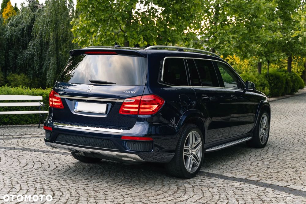 Mercedes-Benz GL 350 BlueTec 4-Matic - 6