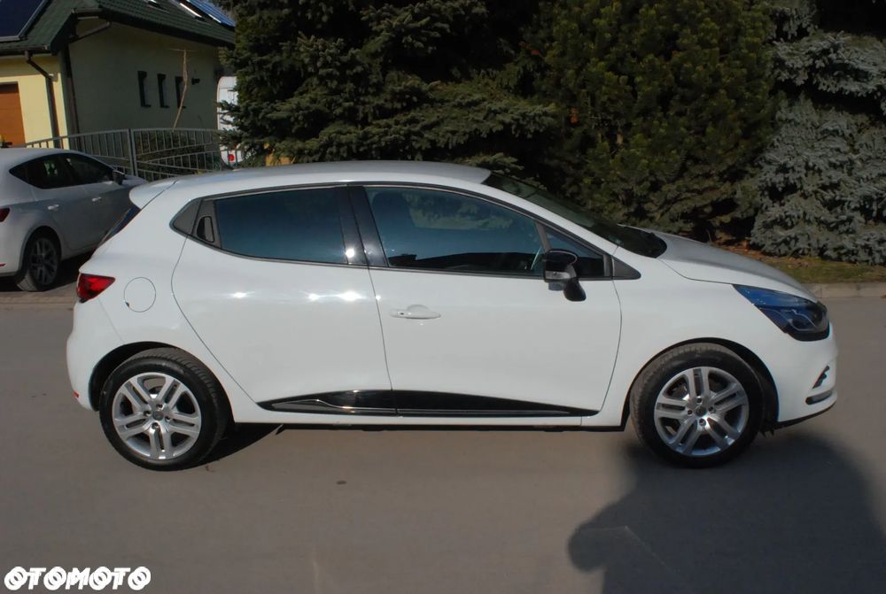 Renault Clio (Energy) TCe 75 Start & Stop LIMITED - 10