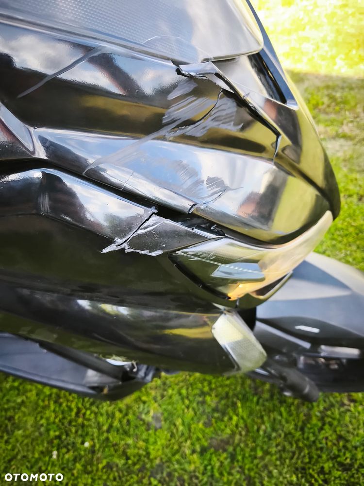 Yamaha X-max - 20