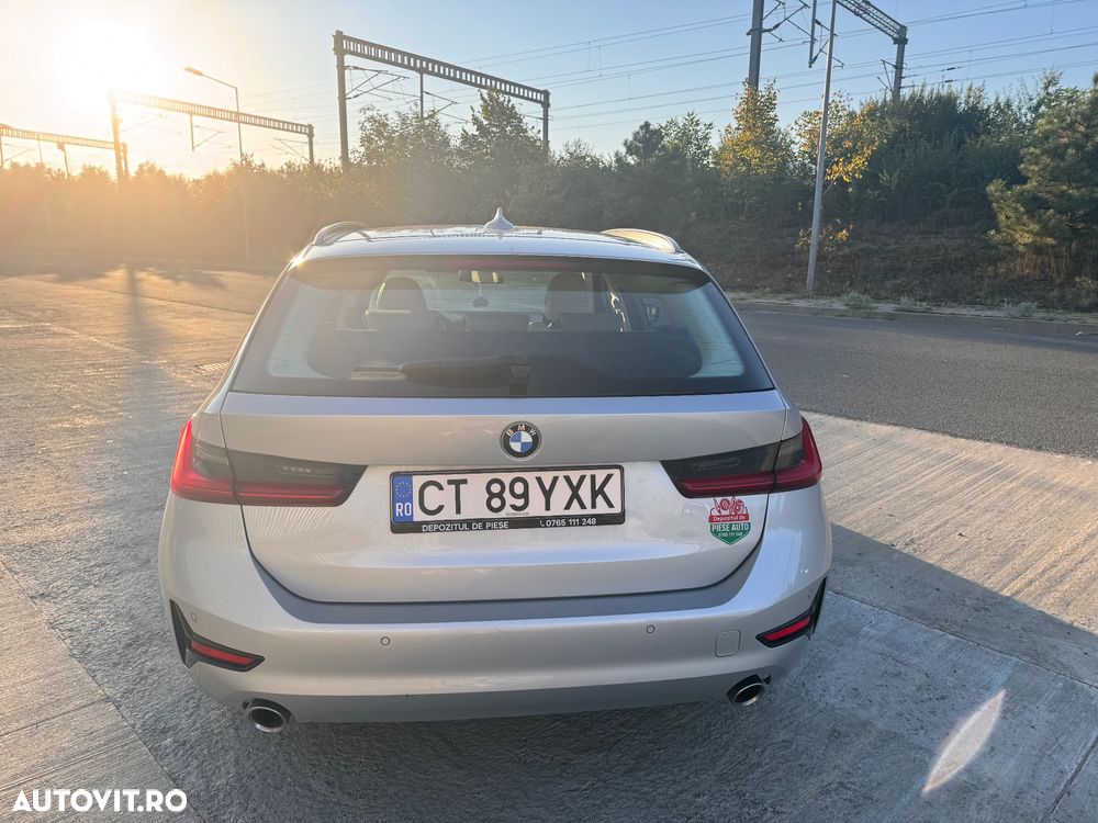 BMW Seria 3 320d Touring xDrive Aut. - 8