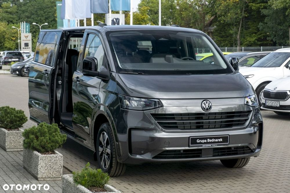 Volkswagen Caravelle - 7