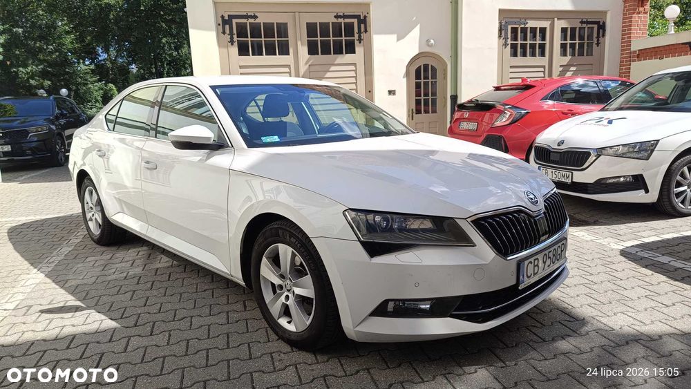 Skoda Superb 2.0 TDI Ambition - 1